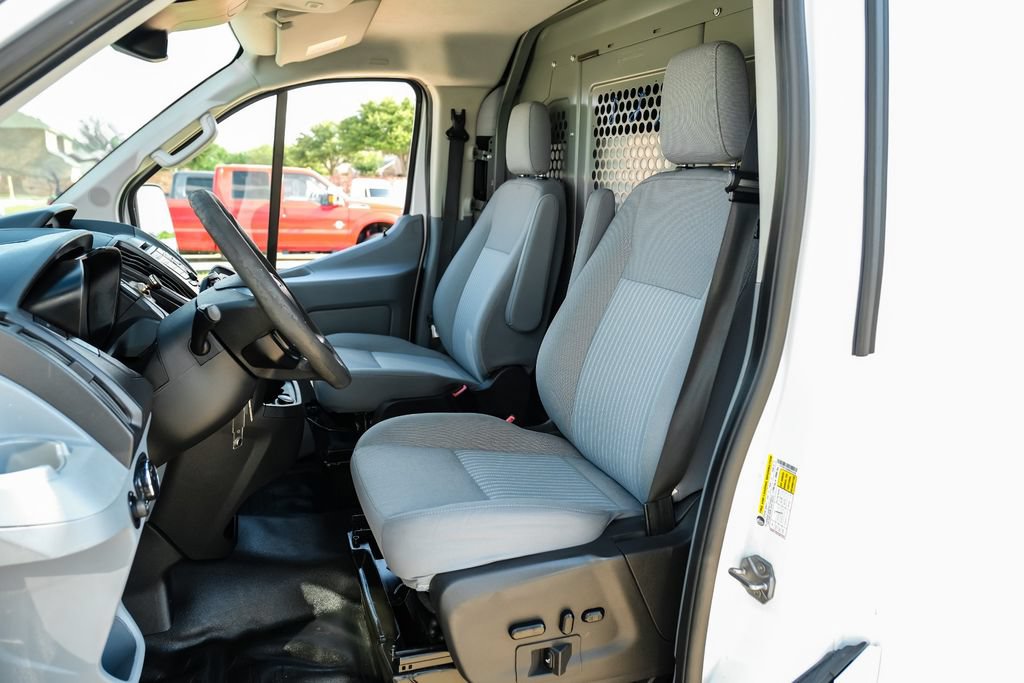 Used 2019 Ford Transit 250 130 Low Roof RWD image 29