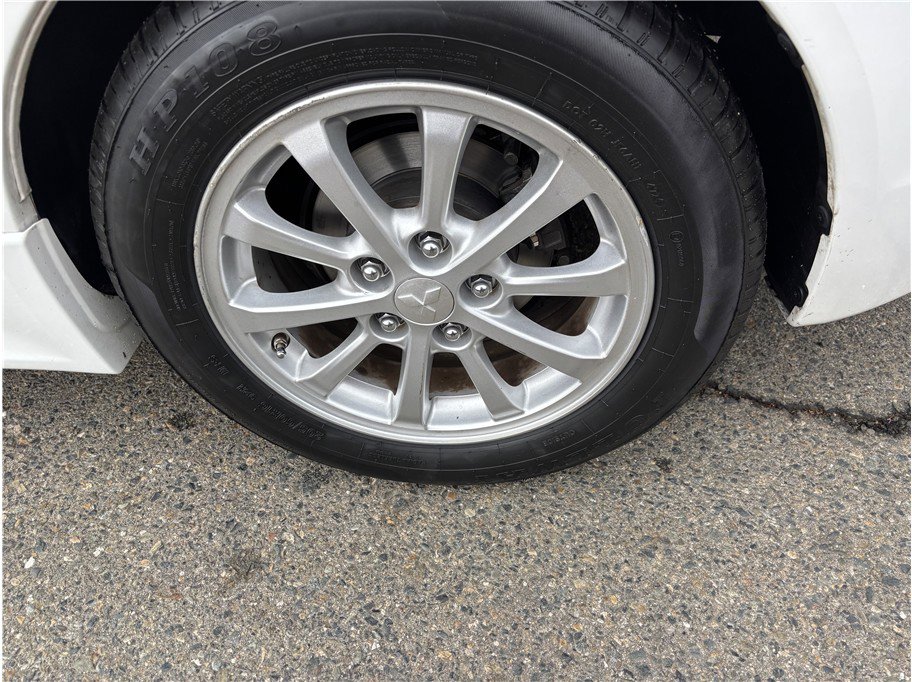 Used 2012 Mitsubishi Lancer ES image 9