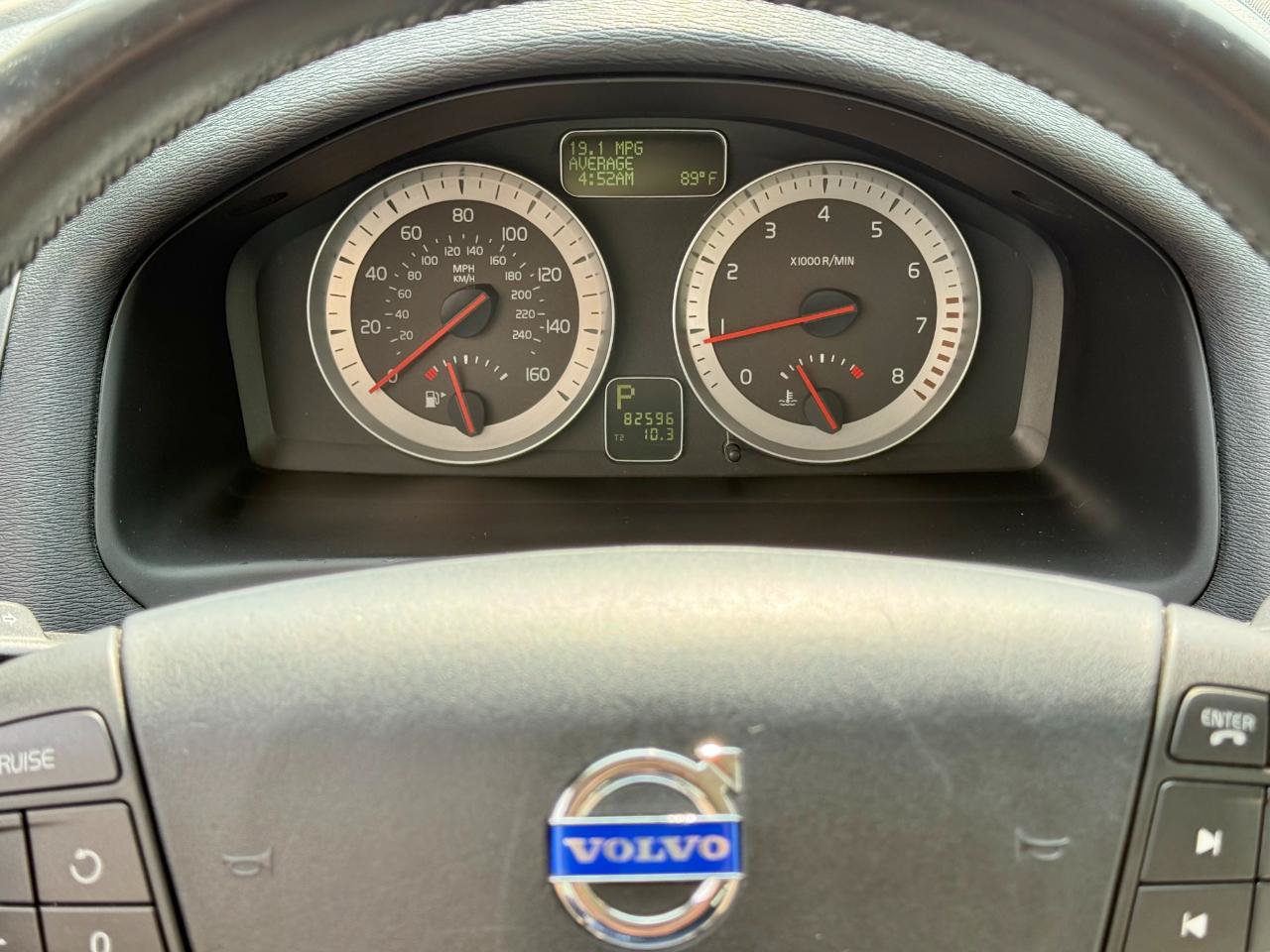 Used 2012 Volvo C70 T5 FWD image 11