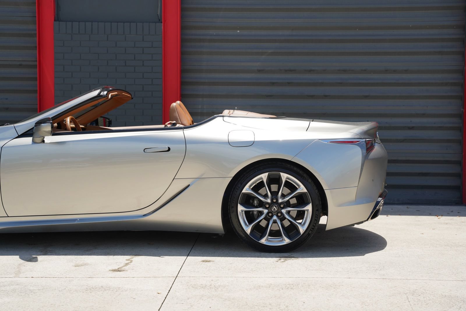 Used 2021 Lexus LC 500 Convertible w/ Touring Package RWD image 10
