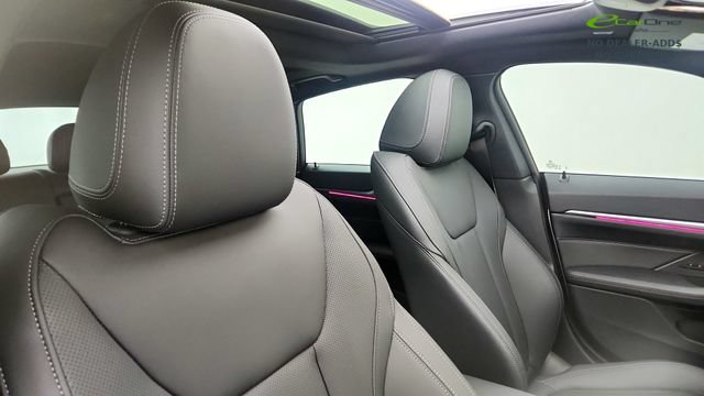 Used 2023 BMW i4 eDrive35 w/ Premium Package RWD image 42