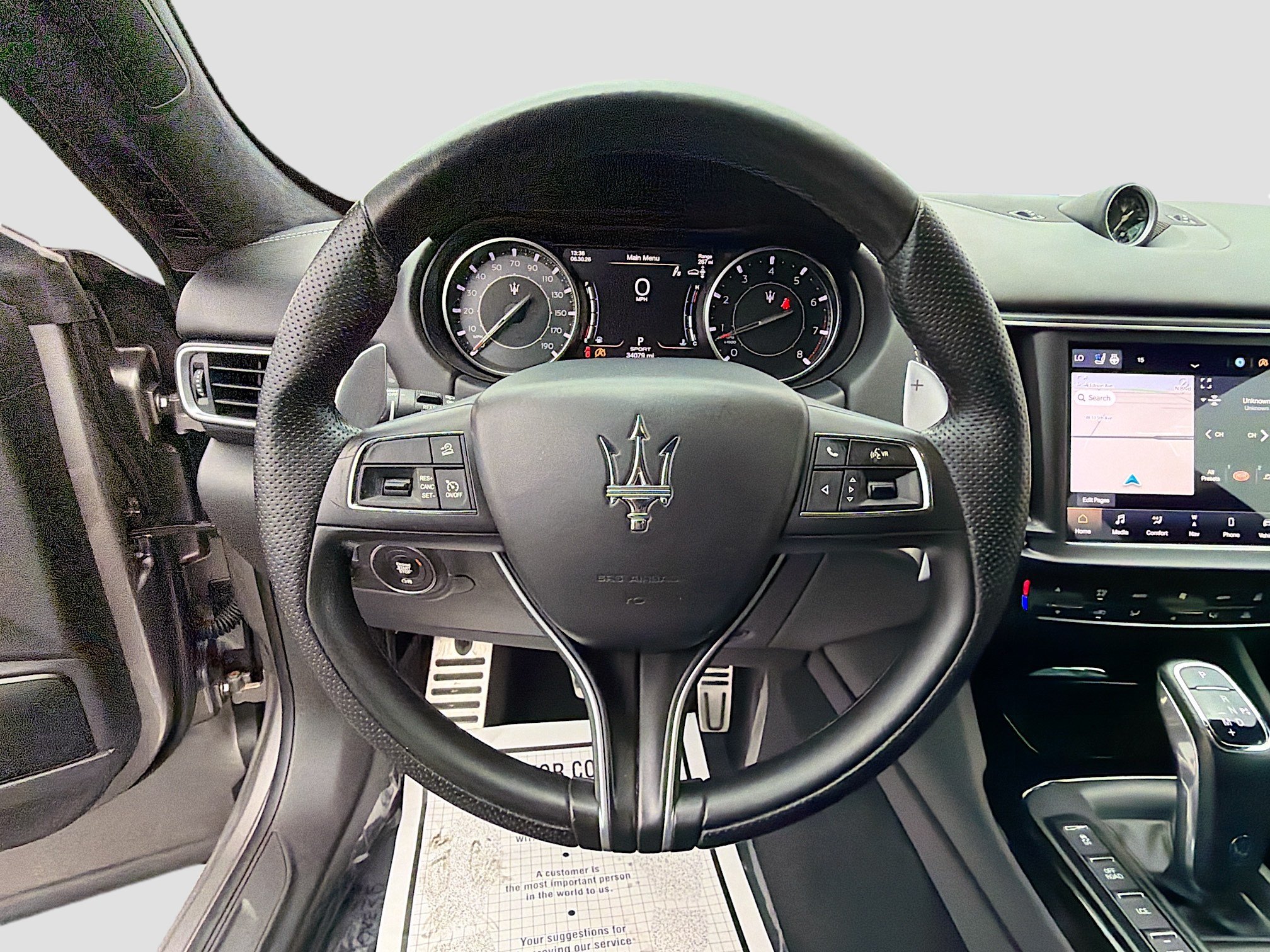 Used 2022 Maserati Levante GT AWD/4WD image 39