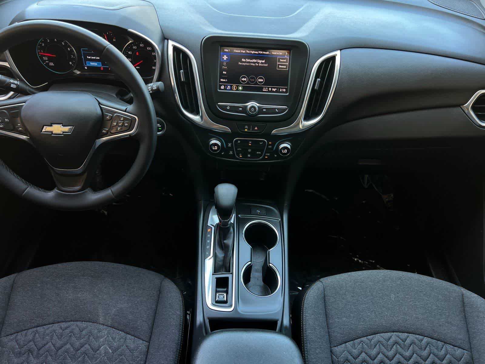 Used 2024 Chevrolet Equinox LT AWD/4WD image 4