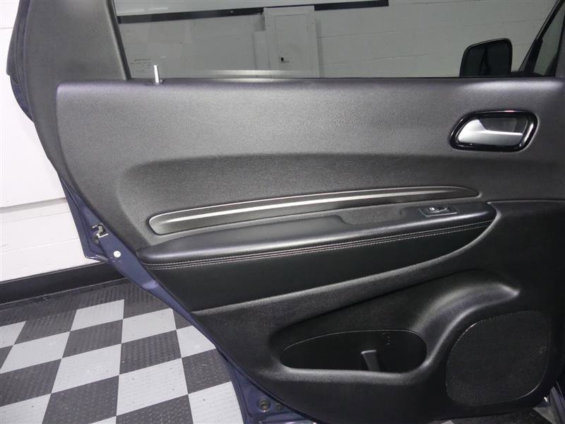 Used 2021 Dodge Durango SXT image 24