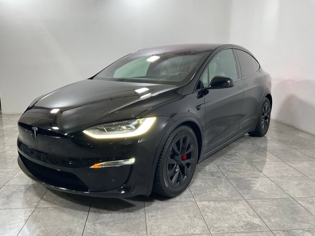 Used 2023 Tesla Model X Plaid AWD/4WD image 3