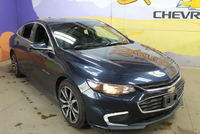 Used 2016 Chevrolet Malibu LT w/ True North Edition FWD image 4