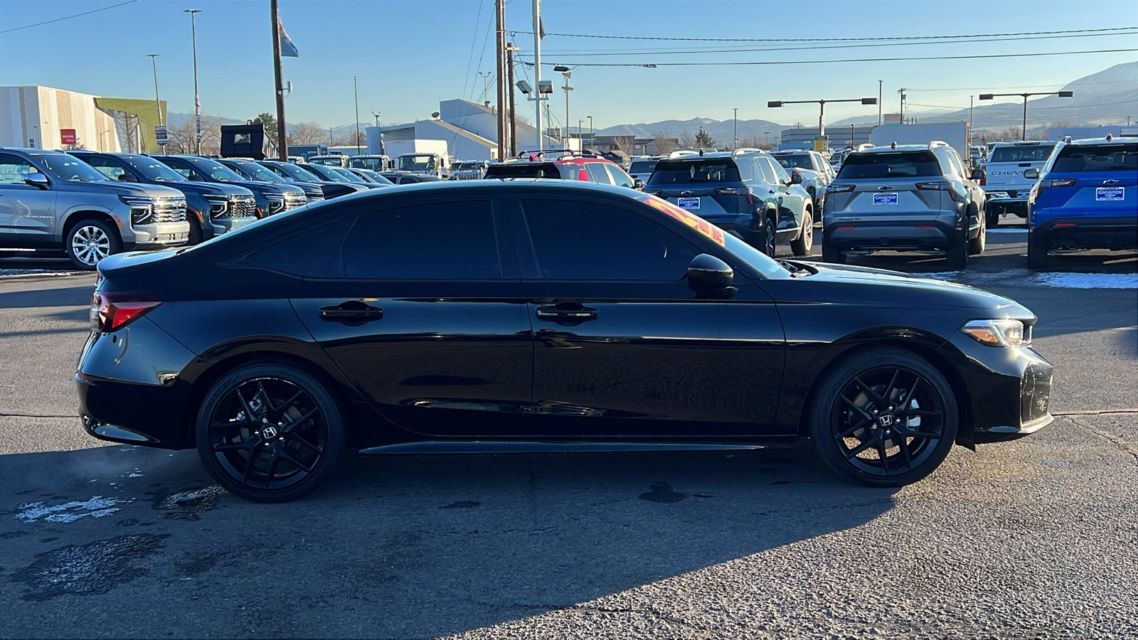 Used 2025 Honda Civic Sport image 4