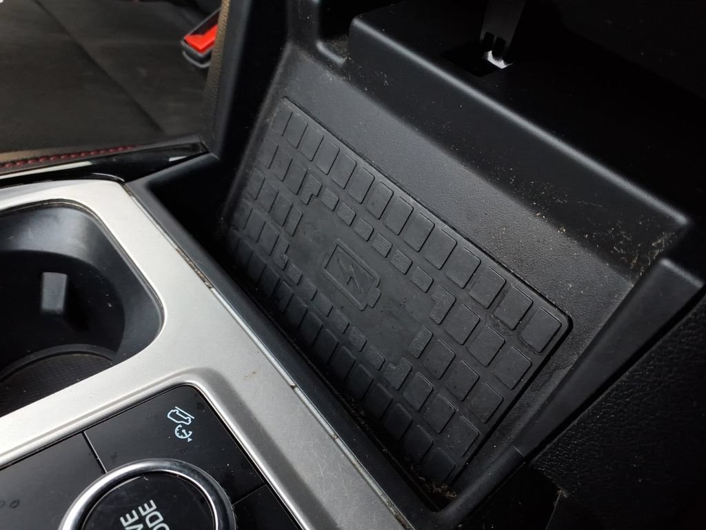 Used 2022 Ford Explorer ST-Line AWD/4WD image 18