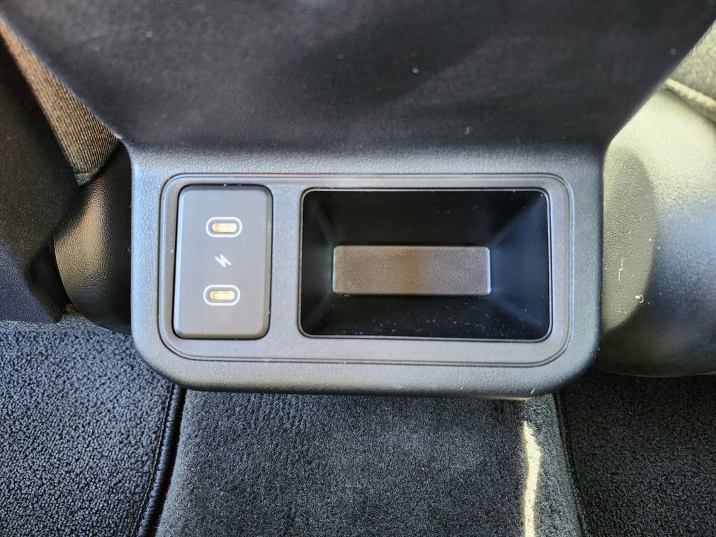 Used 2025 Kia K4 EX image 9