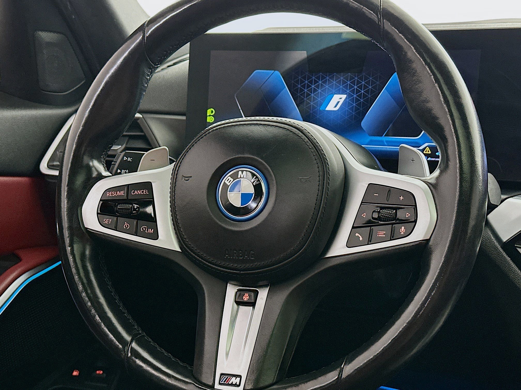 Used 2023 BMW 330e xDrive w/ M Sport Package image 8