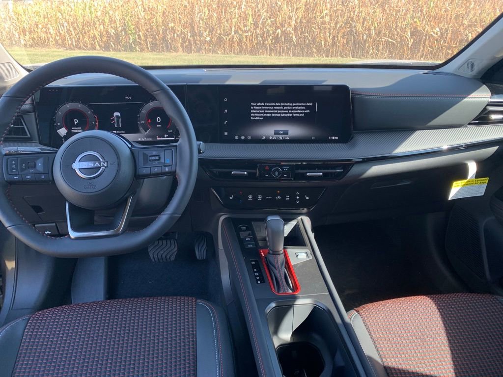 New 2026 Nissan Kicks SR w/ SR Premium Package AWD/4WD image 12