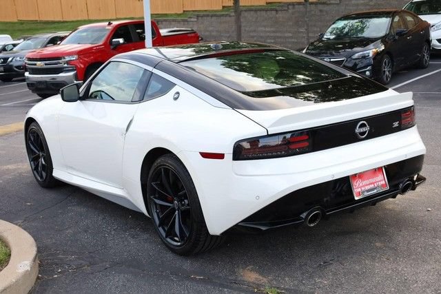 Certified 2025 Nissan Z Performance w/ Floor Mat Package RWD image 7