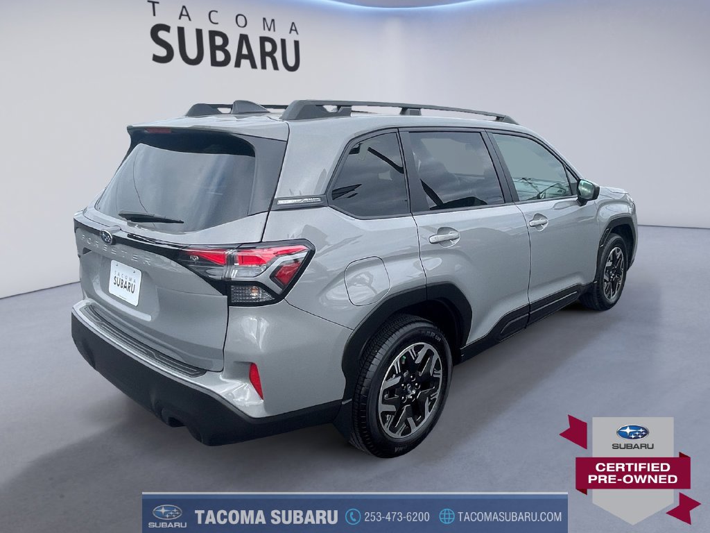 Certified 2025 Subaru Forester Premium AWD/4WD image 5