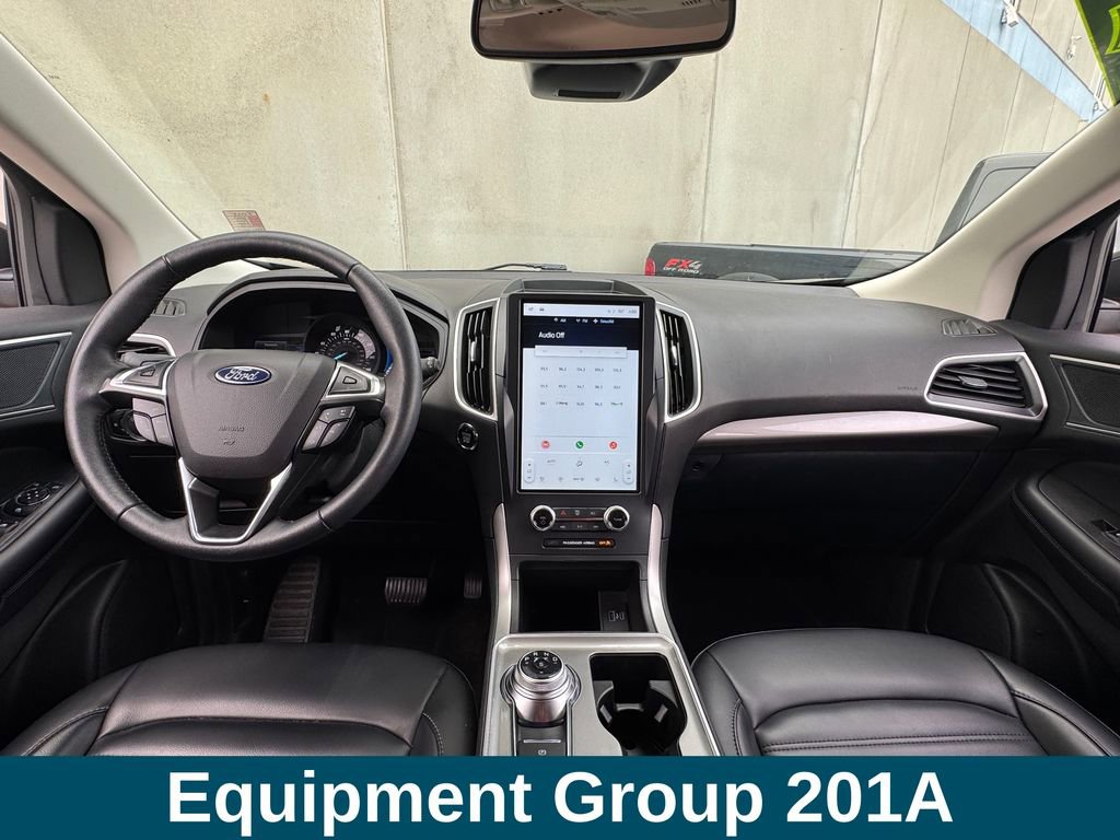 Used 2024 Ford Edge SEL w/ Convenience Package AWD/4WD image 6