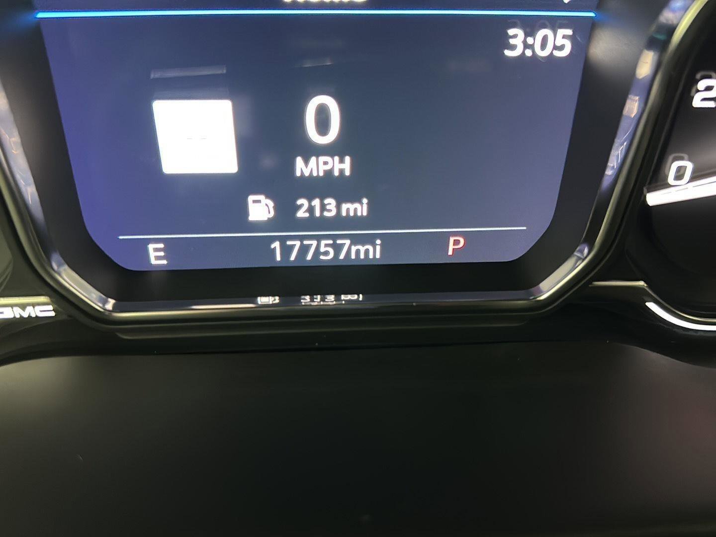 Used 2022 GMC Sierra 3500 Denali w/ Denali Ultimate Package image 26