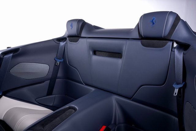Used 2025 Ferrari Roma Spider image 26