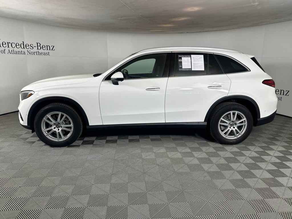 Certified 2026 Mercedes-Benz GLC 300 4MATIC image 4