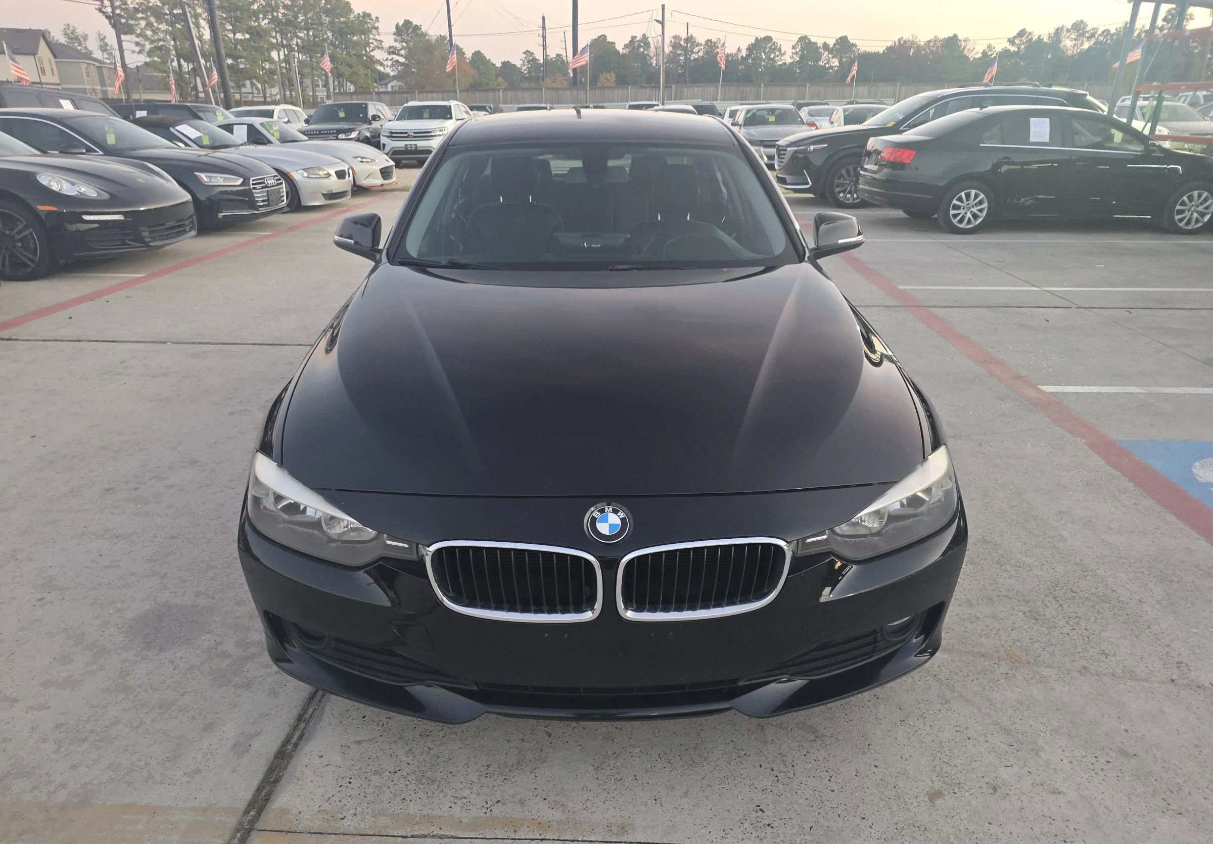 Used 2013 BMW 320i Sedan image 4