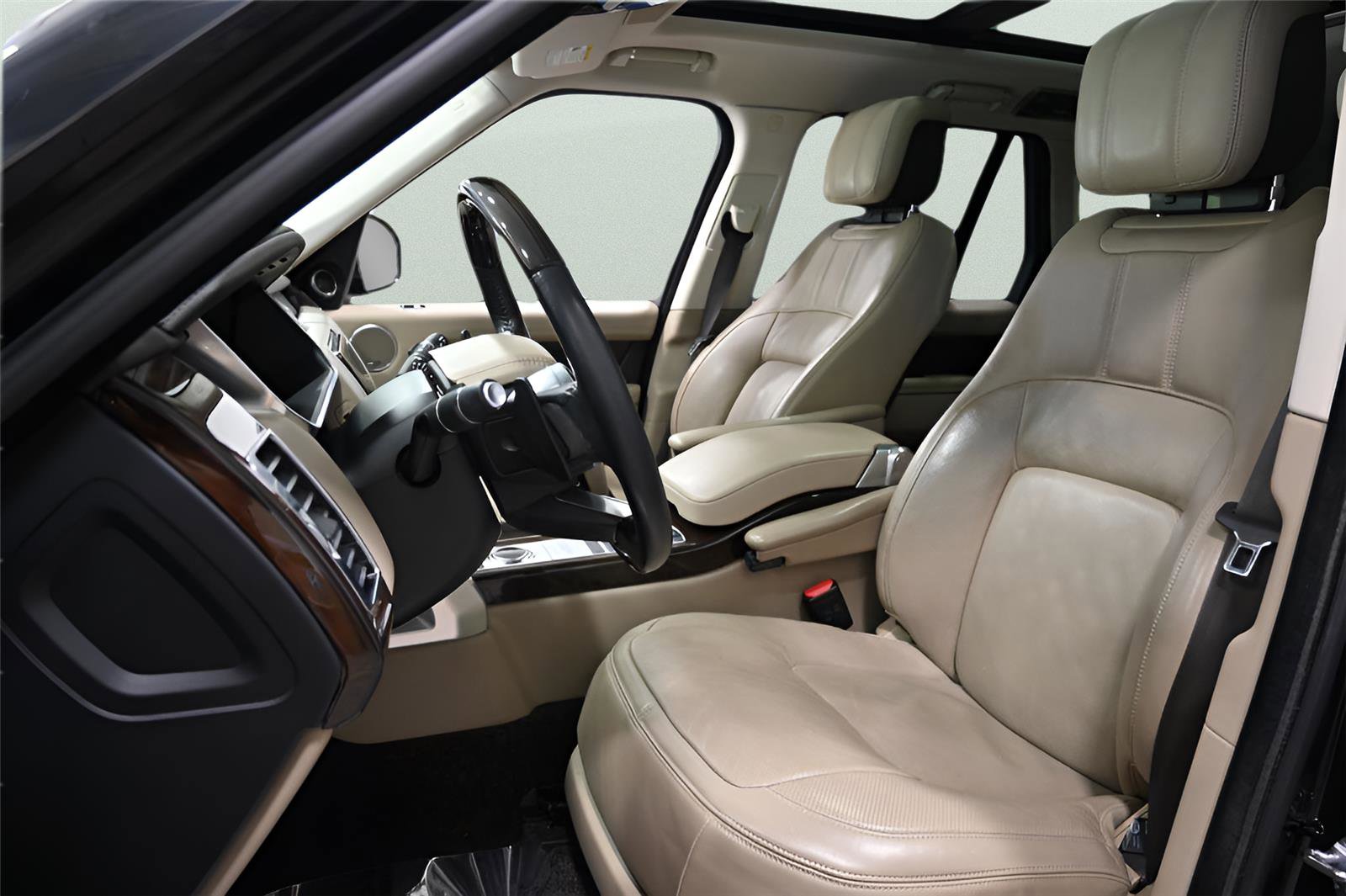 Used 2021 Land Rover Range Rover Westminster Edition AWD/4WD image 11