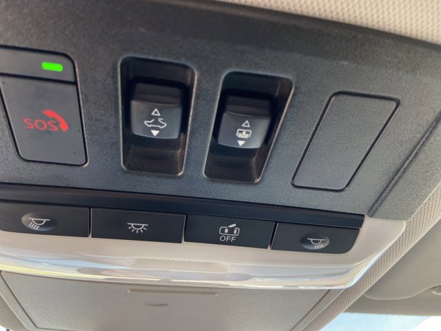 Used 2021 Nissan Rogue SV w/ Premium Package FWD image 45