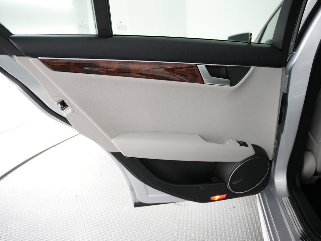 Used 2012 Mercedes-Benz C 300 4MATIC Sedan w/ Premium 1 Pkg image 31