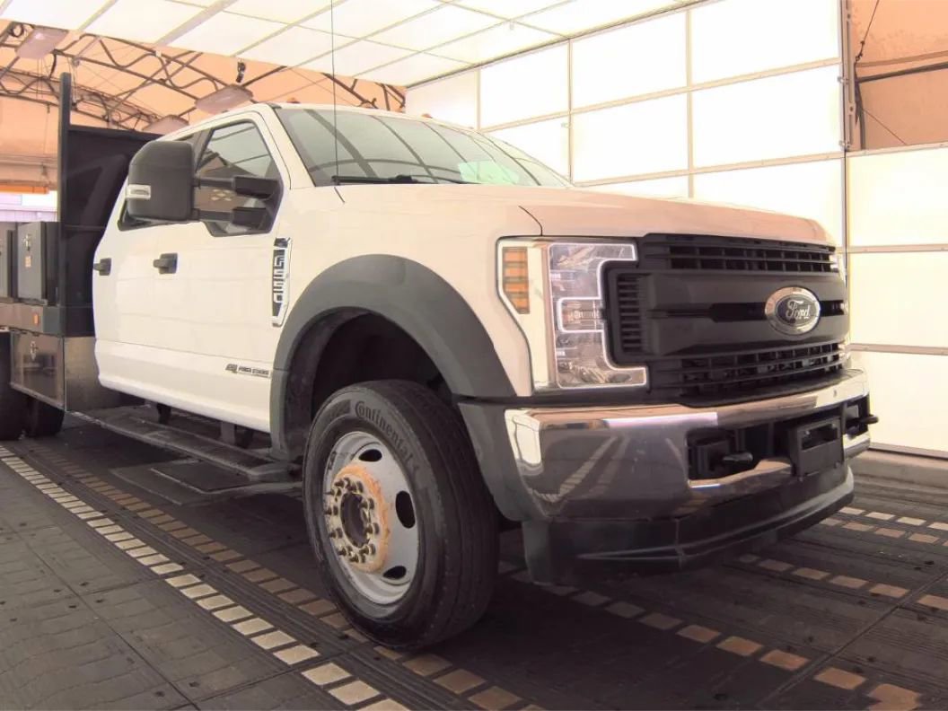 Used 2019 Ford F550 4x4 Crew Cab Super Duty image 4