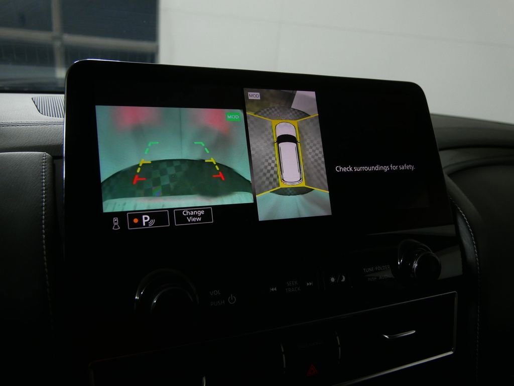 Used 2022 INFINITI QX80 Luxe image 32