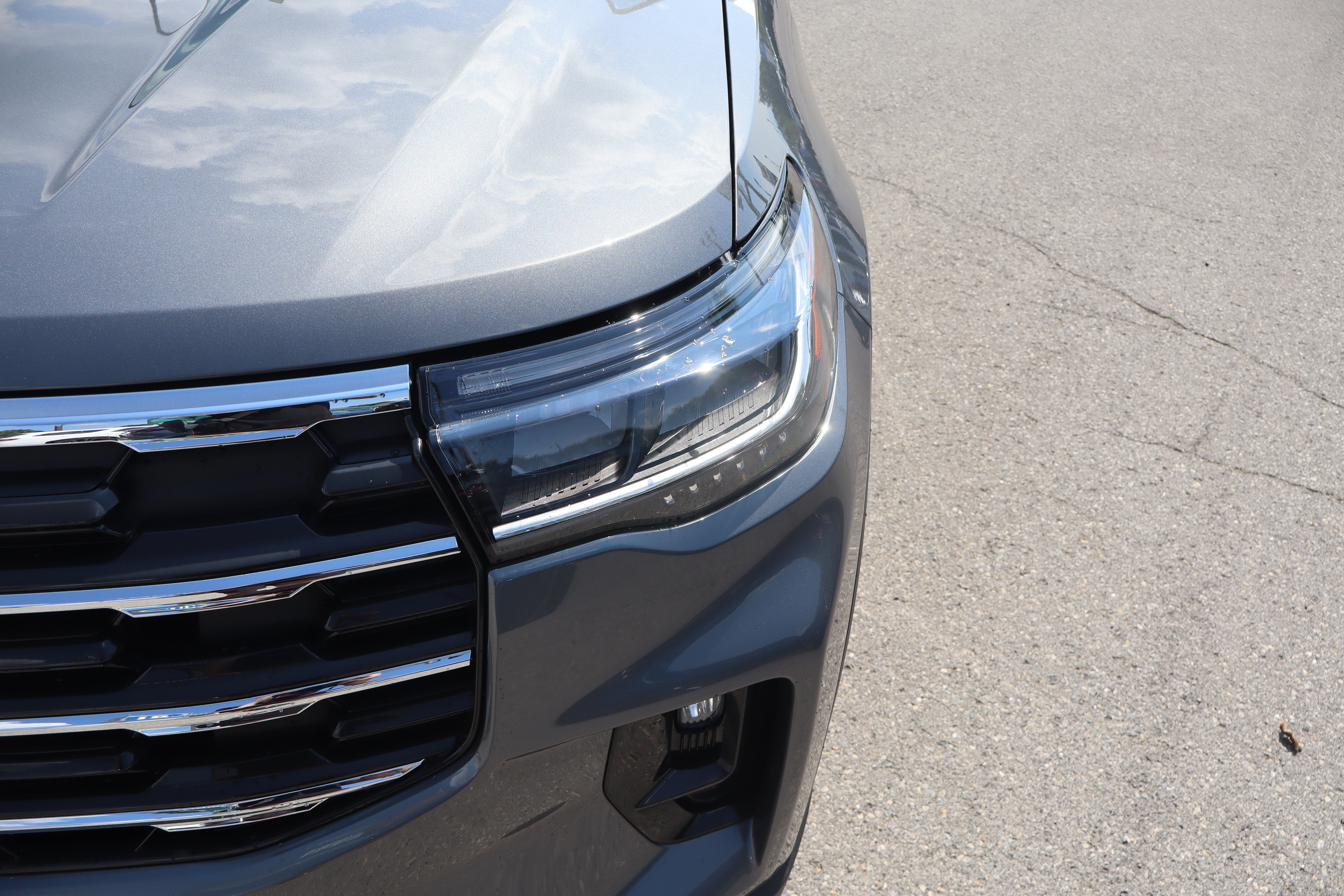 Used 2025 Ford Explorer Active w/ Active Comfort Package AWD/4WD image 10