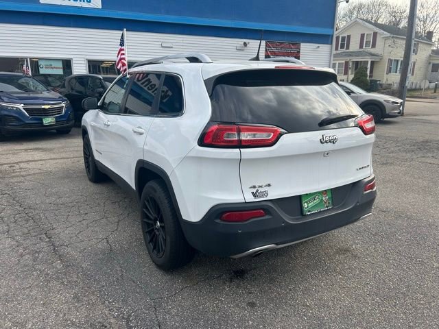 Used 2018 Jeep Cherokee Limited image 12