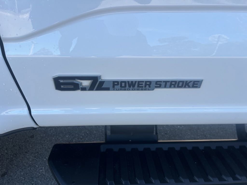 Used 2025 Ford F350 XLT image 27