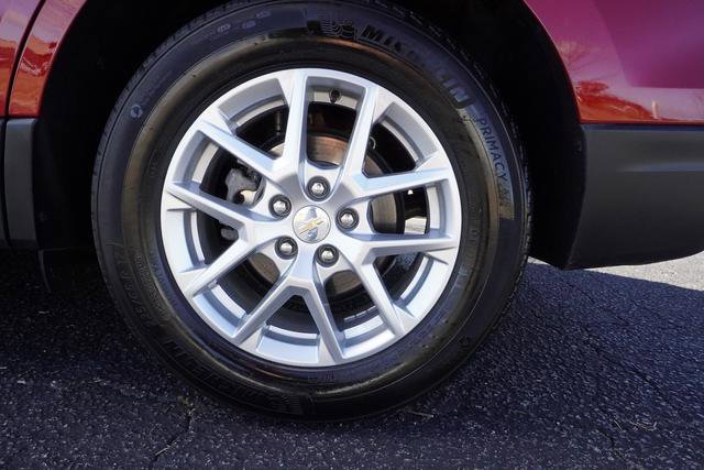 Used 2024 Chevrolet Equinox LT w/ LPO, Floor Liner Package image 36