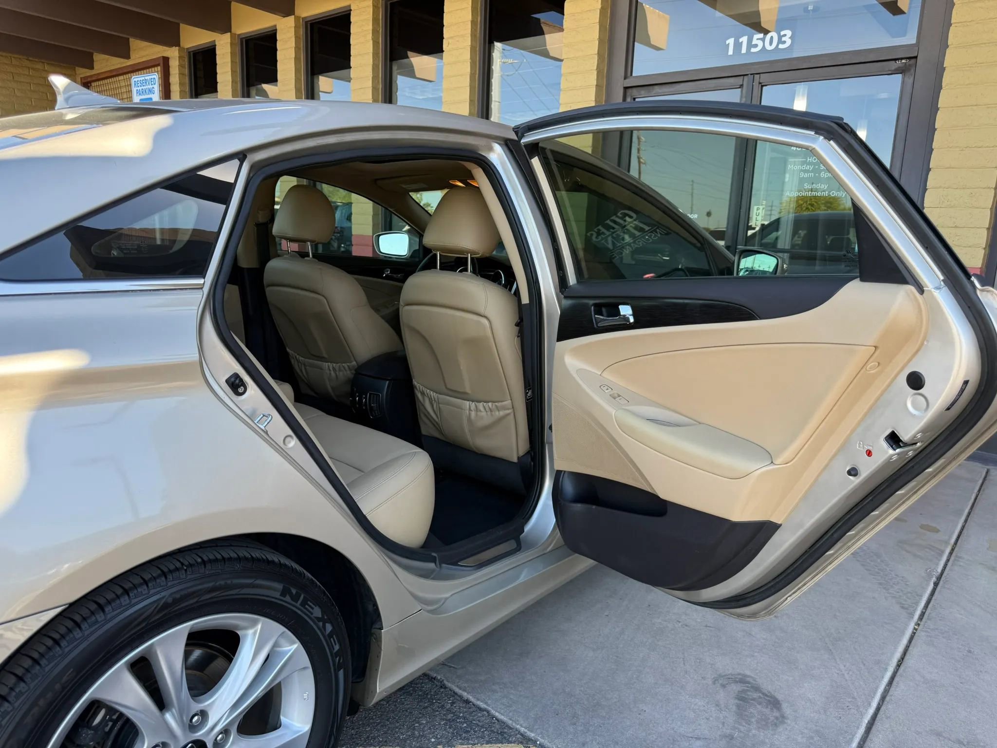 Used 2011 Hyundai Sonata Limited w/ Navigation Pkg 5 image 26