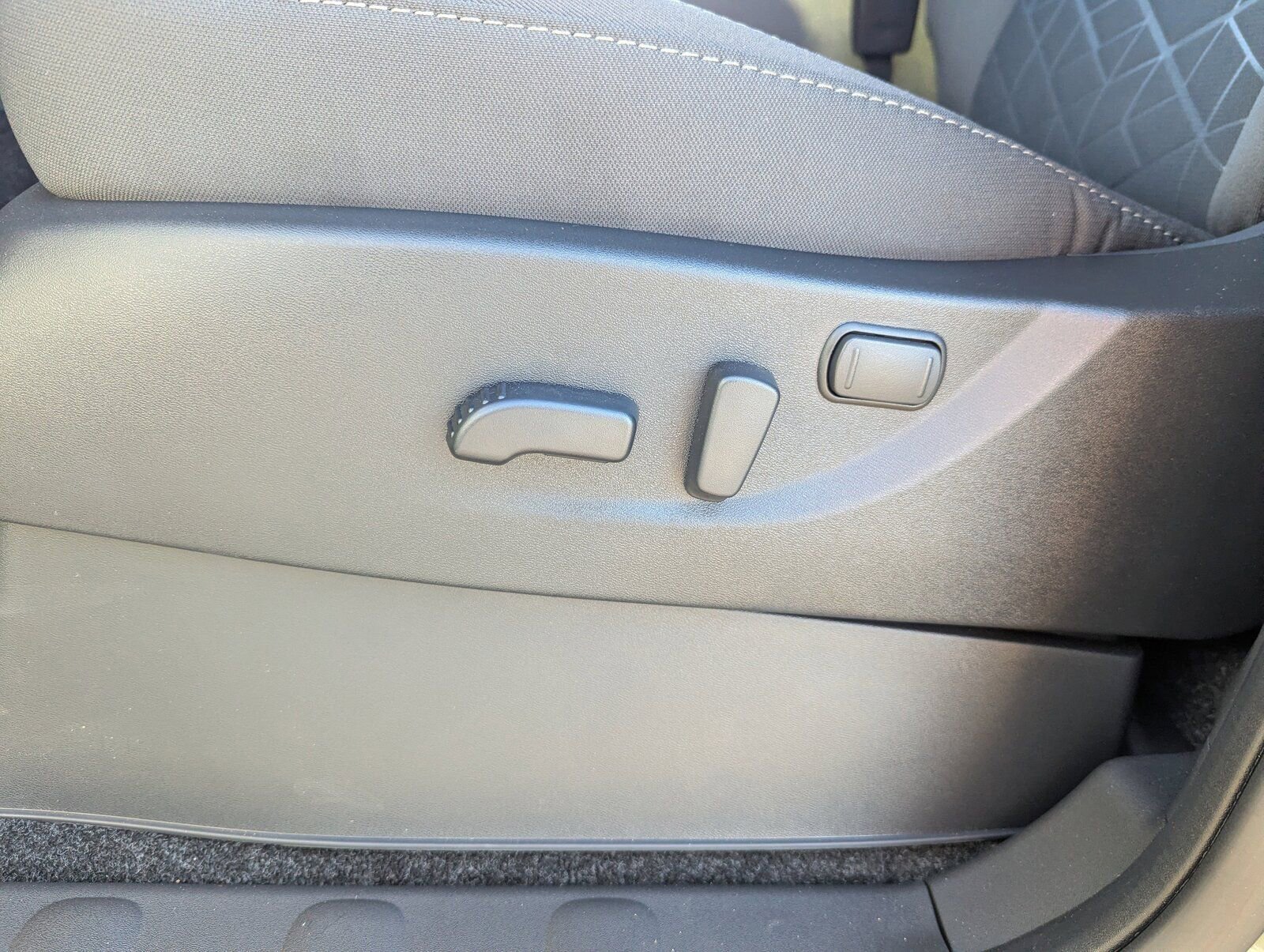 New 2026 Nissan Frontier SV w/ Tow Package image 12