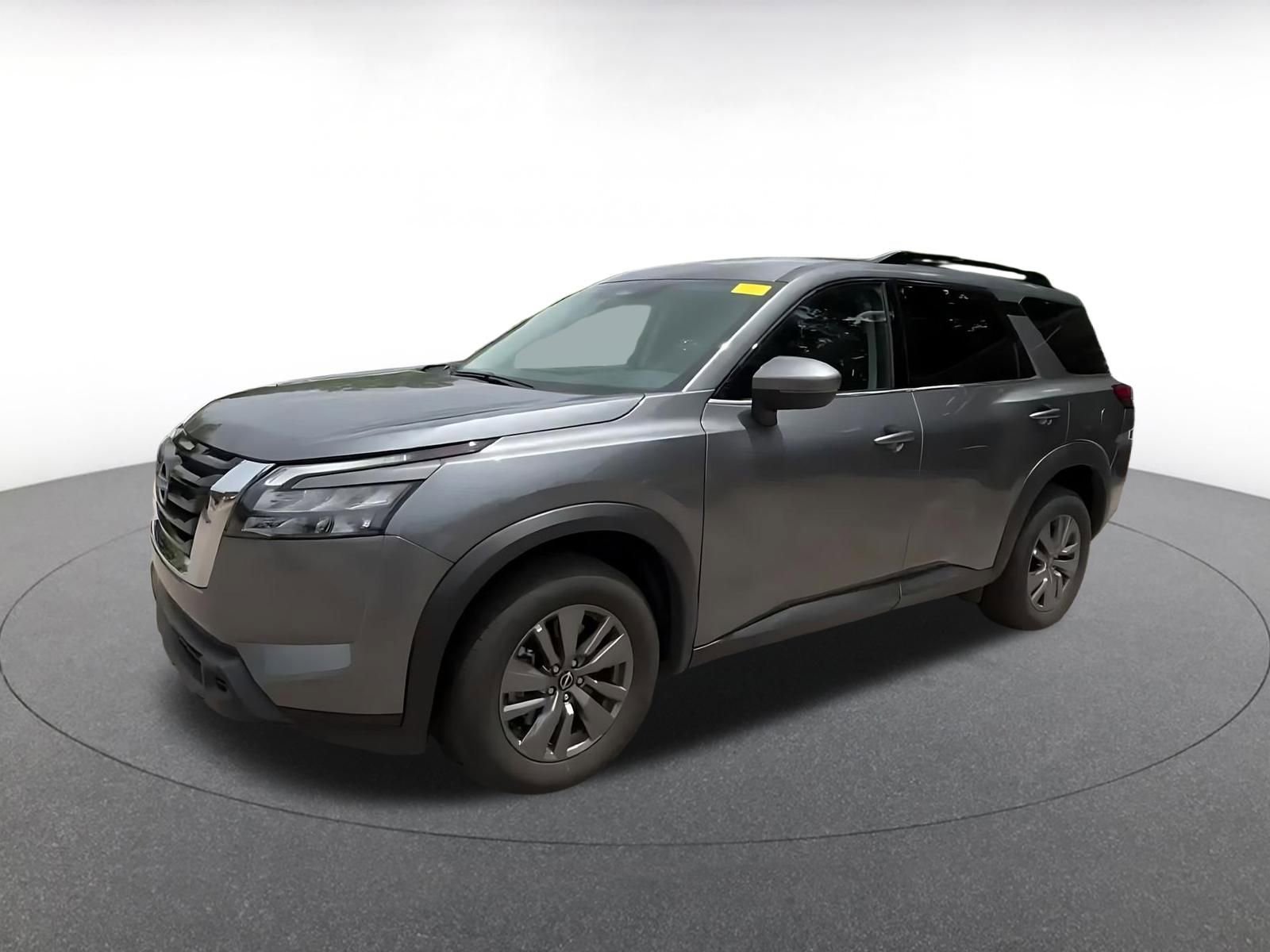 Used 2025 Nissan Pathfinder SV AWD/4WD image 8