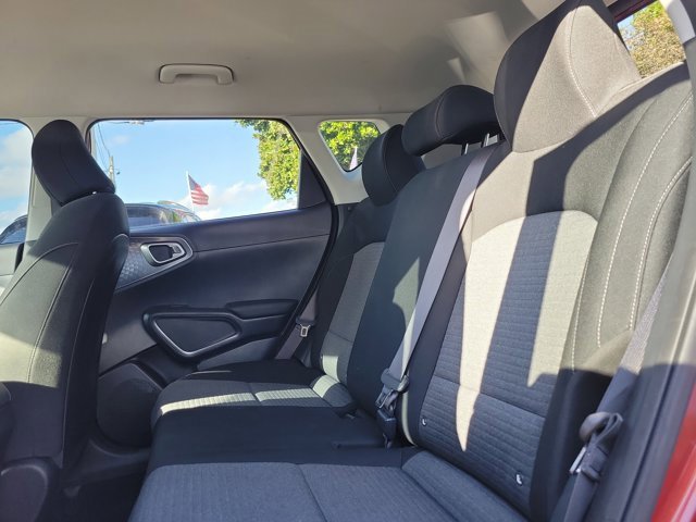 Used 2021 Kia Soul S image 8