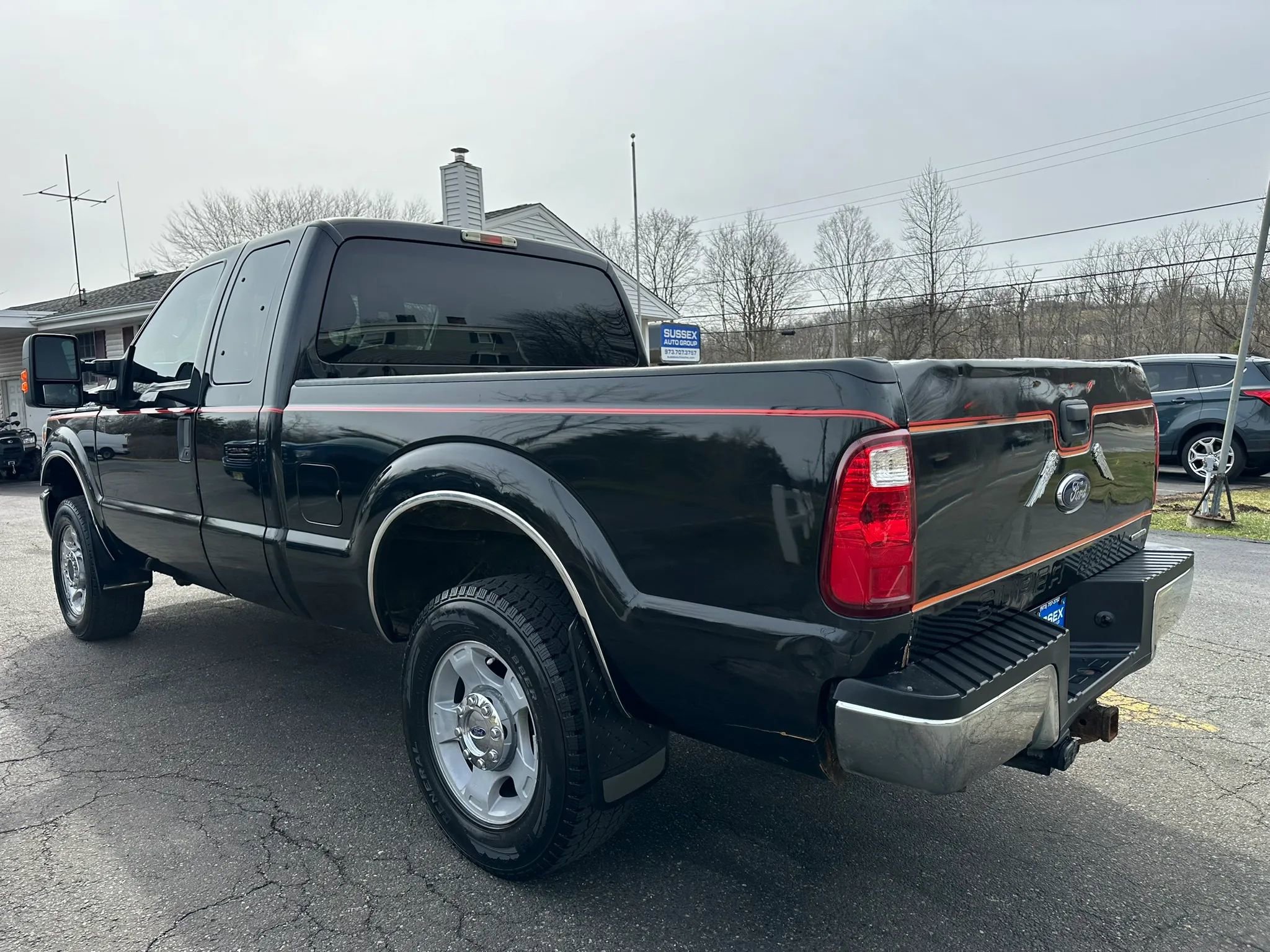 Used 2015 Ford F250 XLT AWD/4WD image 4