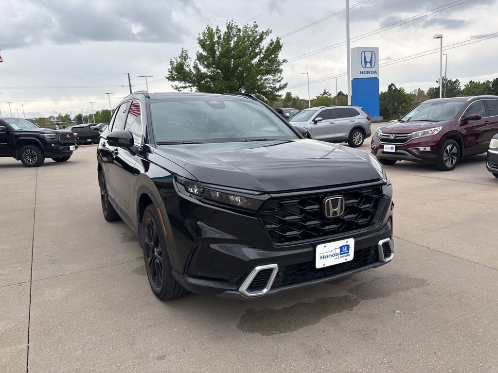 Certified 2023 Honda CR-V Sport Touring image 3