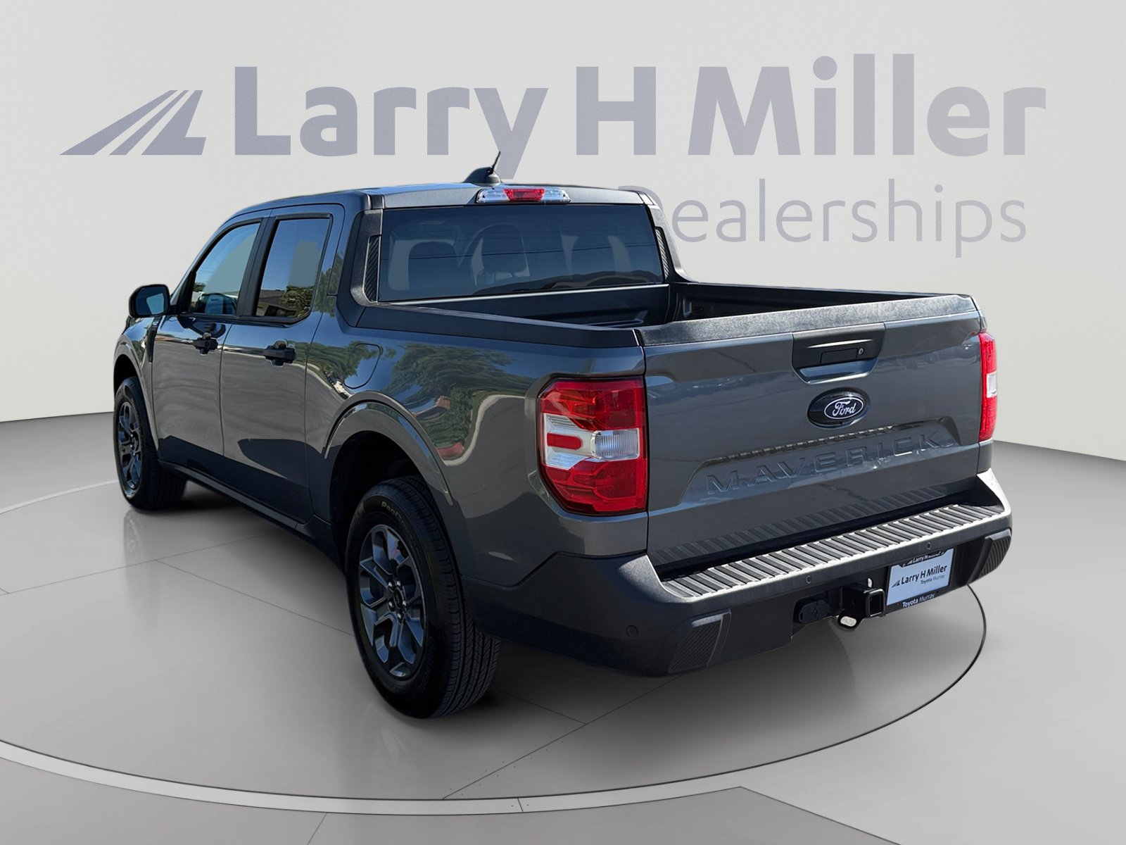 Used 2026 Ford Maverick XLT w/ Equipment Group 301A AWD/4WD image 3