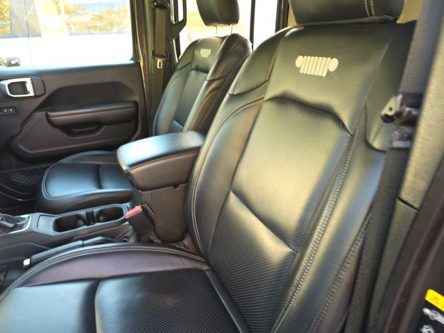 Used 2021 Jeep Wrangler Unlimited Sport w/ Sun And Sound Package AWD/4WD image 6