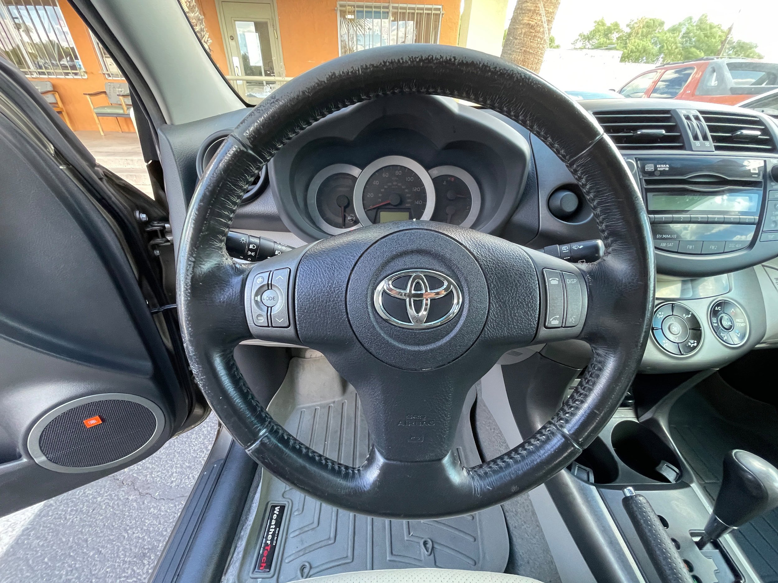 Used 2011 Toyota RAV4 Limited FWD image 18
