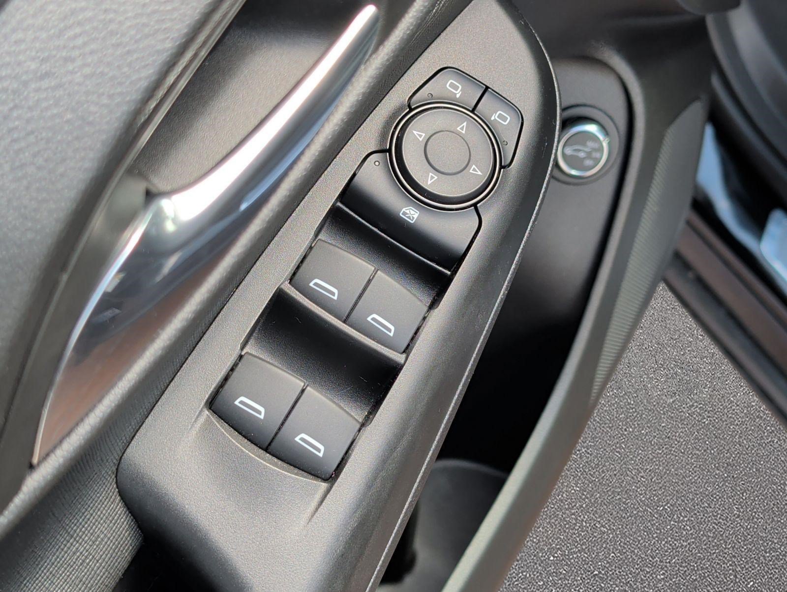 Used 2025 Buick Envista Avenir FWD image 9