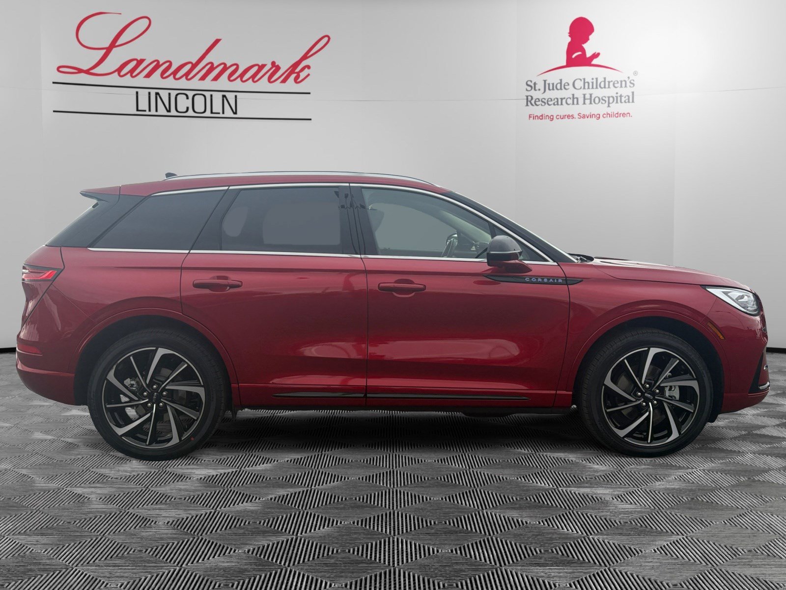 Certified 2024 Lincoln Corsair Grand Touring w/ Equipment Group 301A image 6