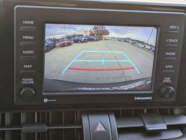 Used 2022 Toyota RAV4 XLE w/ Convenience Package image 17