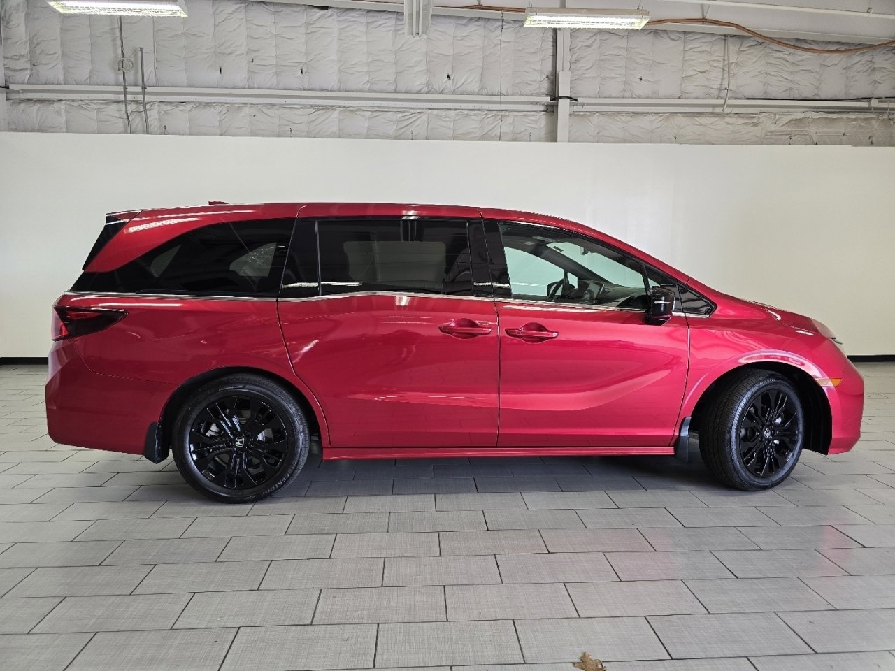 Used 2026 Honda Odyssey Sport-L image 17