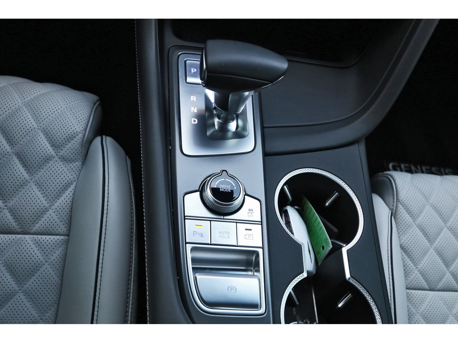 Used 2025 Genesis G70 3.3T Advanced w/ Sport Prestige Package image 28