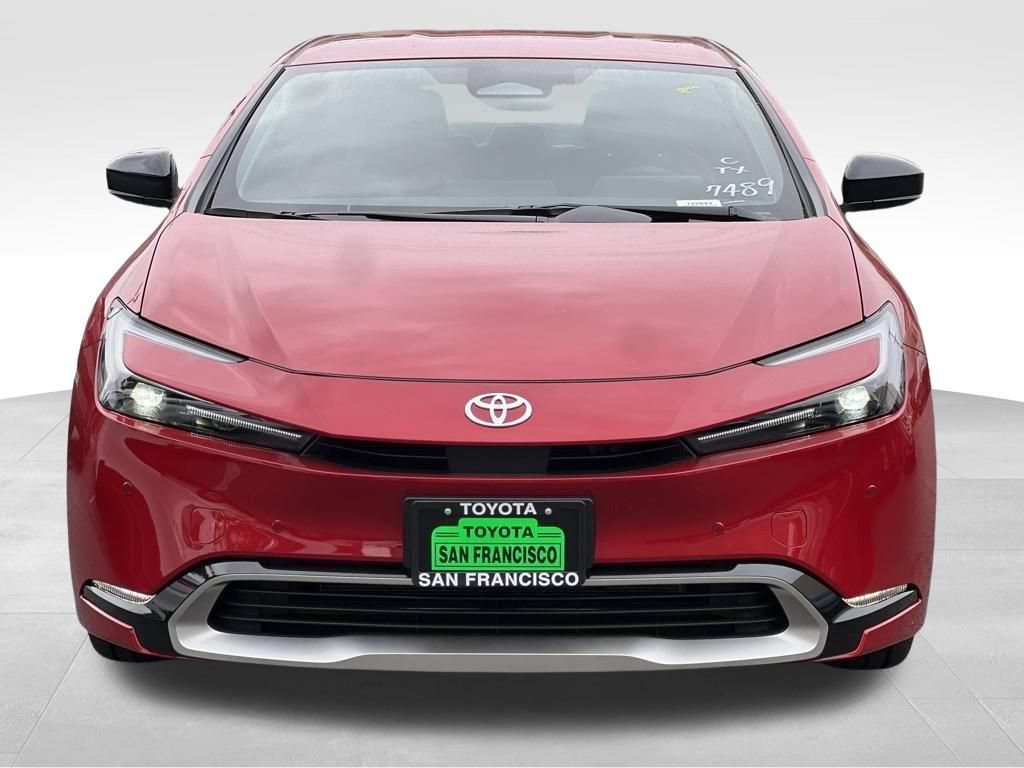 New 2026 Toyota Prius Plug-In Hybrid FWD image 5