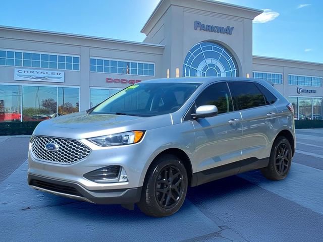 Used 2023 Ford Edge SEL w/ Convenience Package