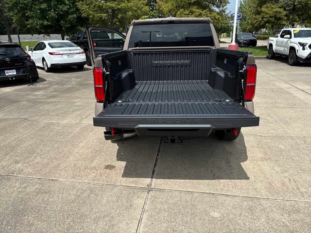 New 2026 Toyota Tacoma TRD Off-Road AWD/4WD image 31