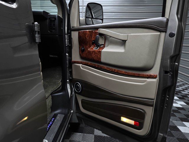Used 2020 Chevrolet Express 2500 w/ Enhanced Convenience Package RWD image 35