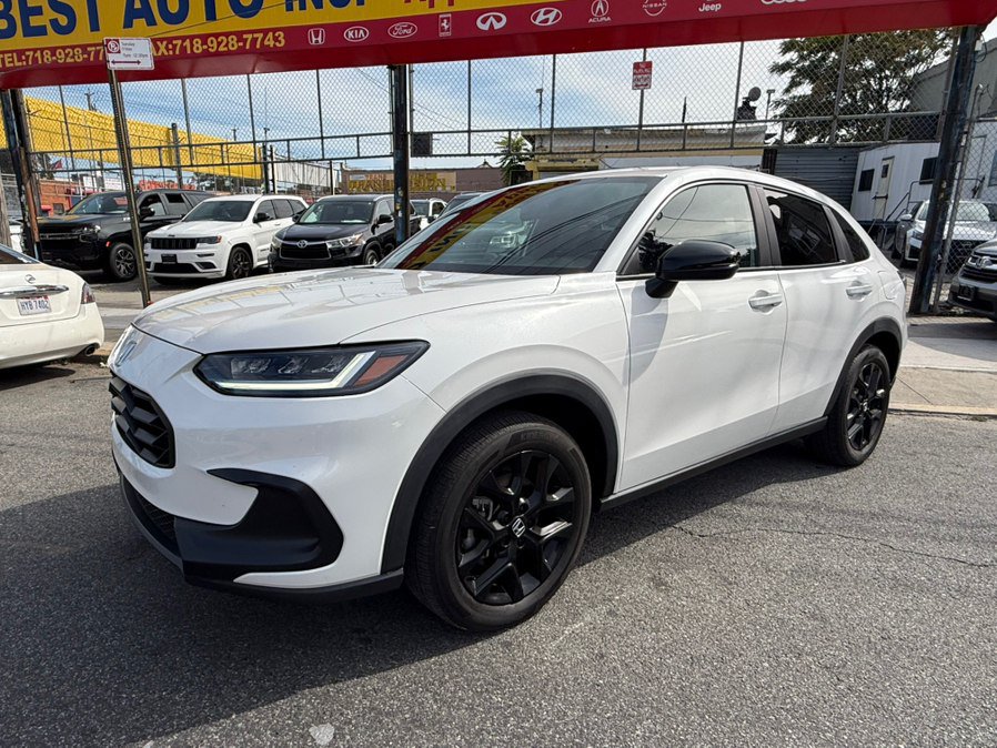 Used 2025 Honda HR-V Sport image 3